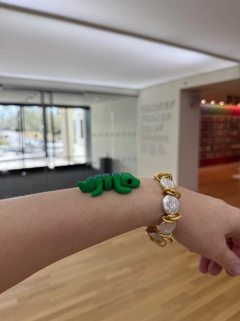 Kay & Bee - Articulated Alligator Buddies